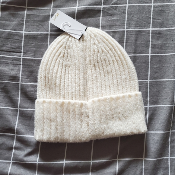 Cream Knit Beanie - Picture 2 of 4